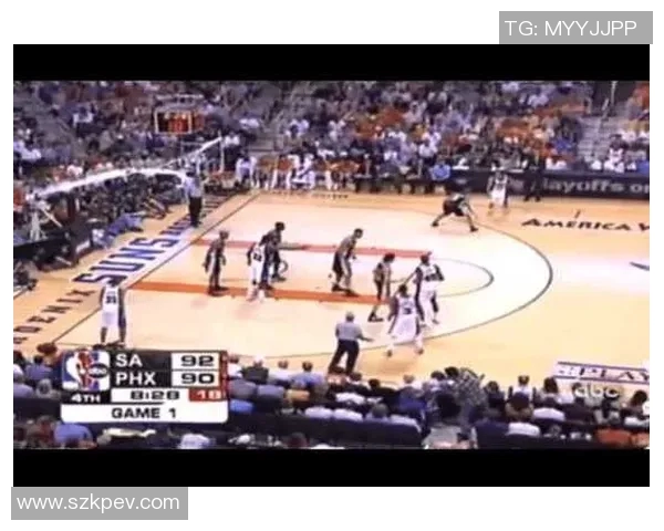 小斯与邓肯季后赛对决回顾：巅峰对决与传奇时刻的交织